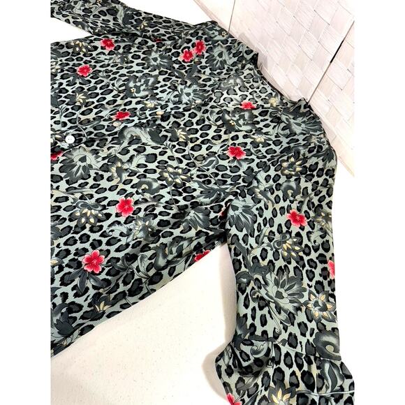 Stunning! Y2K Leopard Print Blouse,No Size, Button Up ,Flare Wrists,Gypsy,Office - Picture 5 of 7